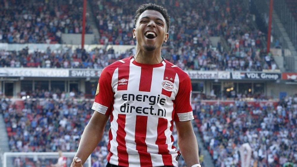 برشلونة يبدأ ملاحقة جوهرة أيندهوفن