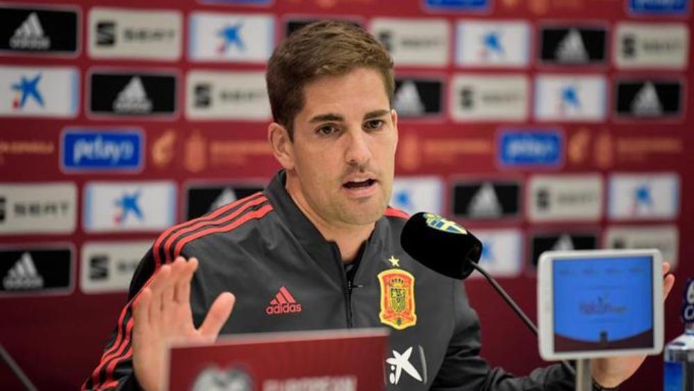 مدرب إسبانيا يرغب في تحسين أداء فريقه أمام السويد
