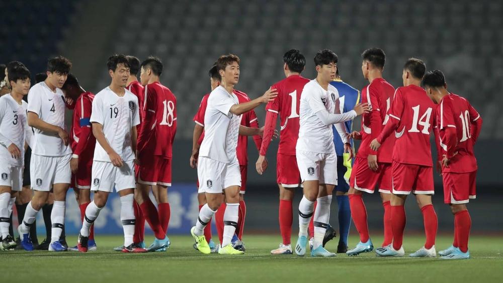 كوريا الجنوبية تطالب بمعاقبة "الشمالية" لعدم سماحها بدخول الجمهور