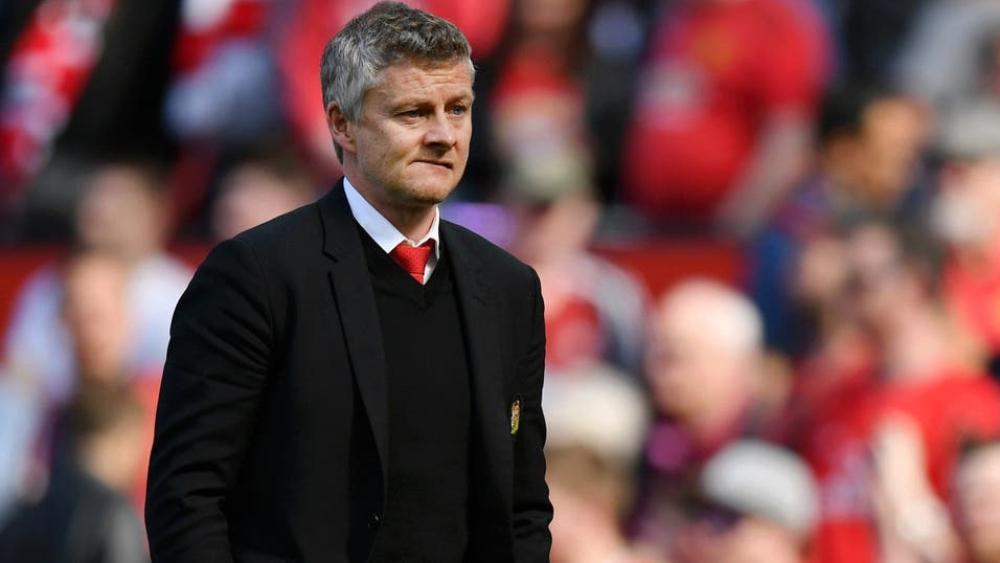 مانشستر يونايتد: "سولسكاير هو الرجل المناسب لقيادة الفريق"