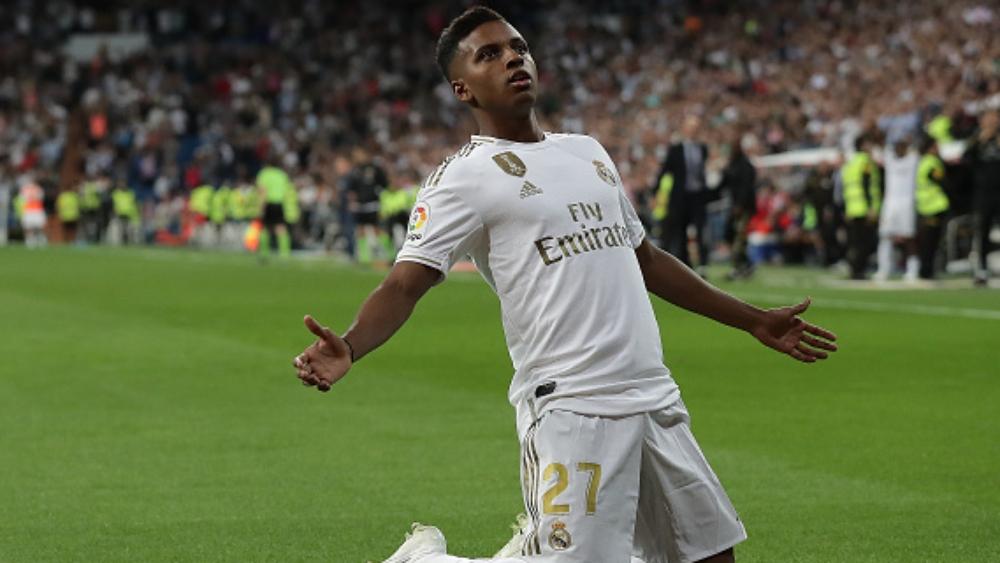 رودريجو ينضم لقائمة البرازيل لأول مرة على حساب فينيسيوس