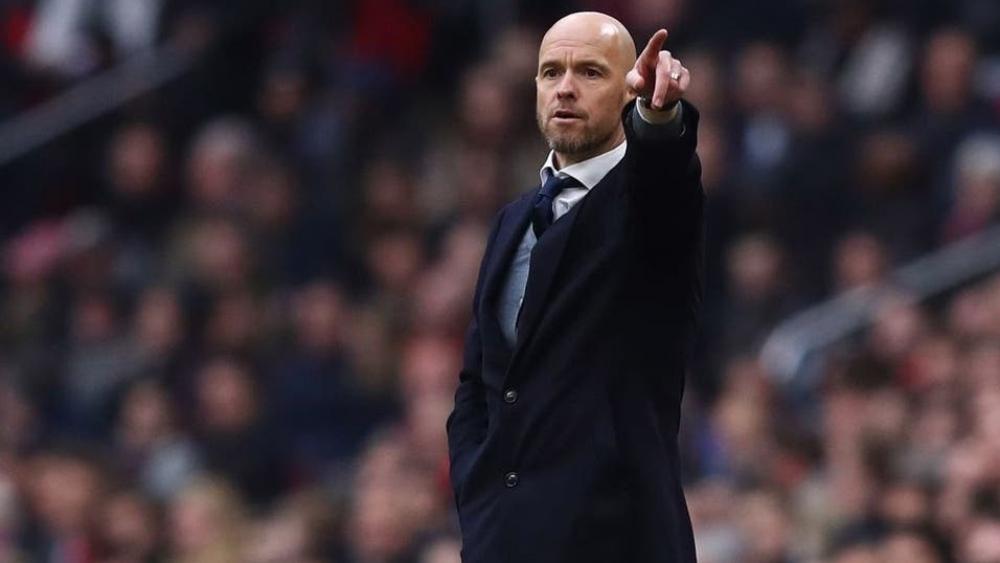 أياكس يرفض التنازل عن مدربه لمصلحة بايرن ميونخ