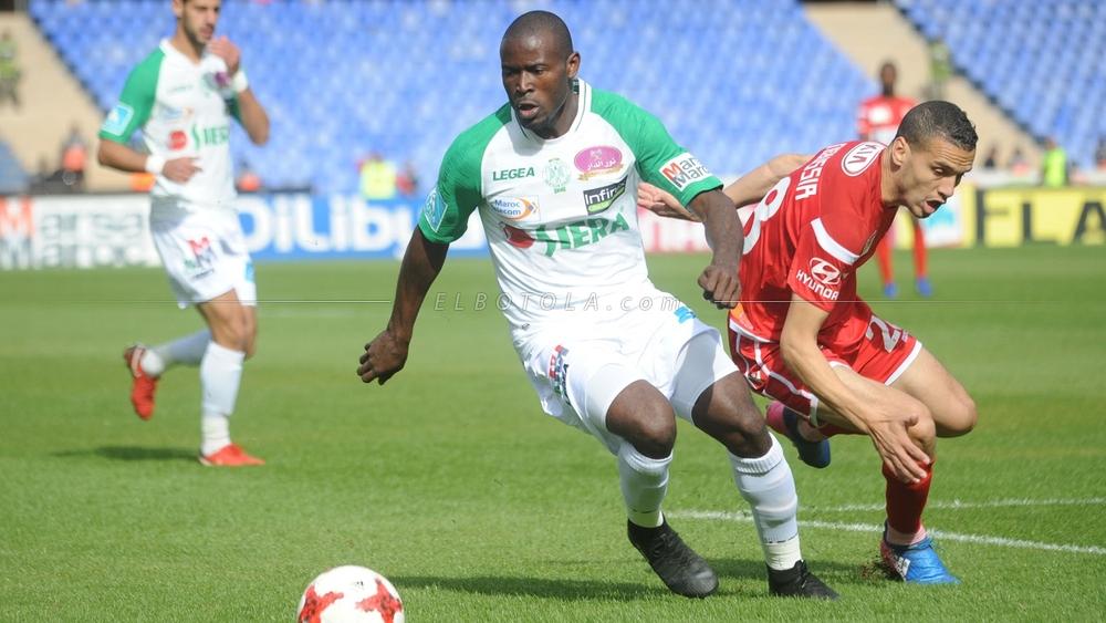 الاتحاد العربي يعين حكما إماراتيا لقيادة مباراة الديربي بين الوداد و الرجاء
