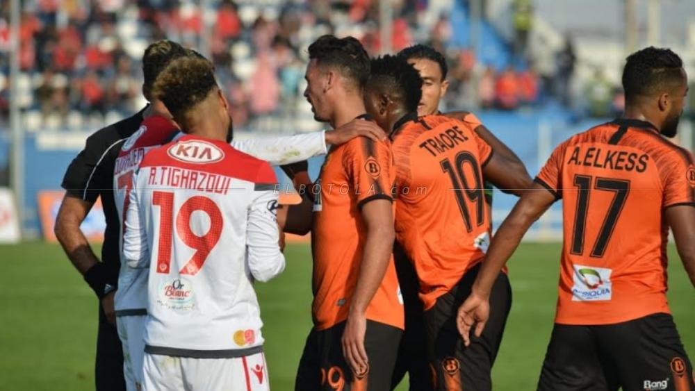 الجامعة تكشف عن موعد مؤجل "الجولة الخامسة" بين الوداد والنهضة البركانية