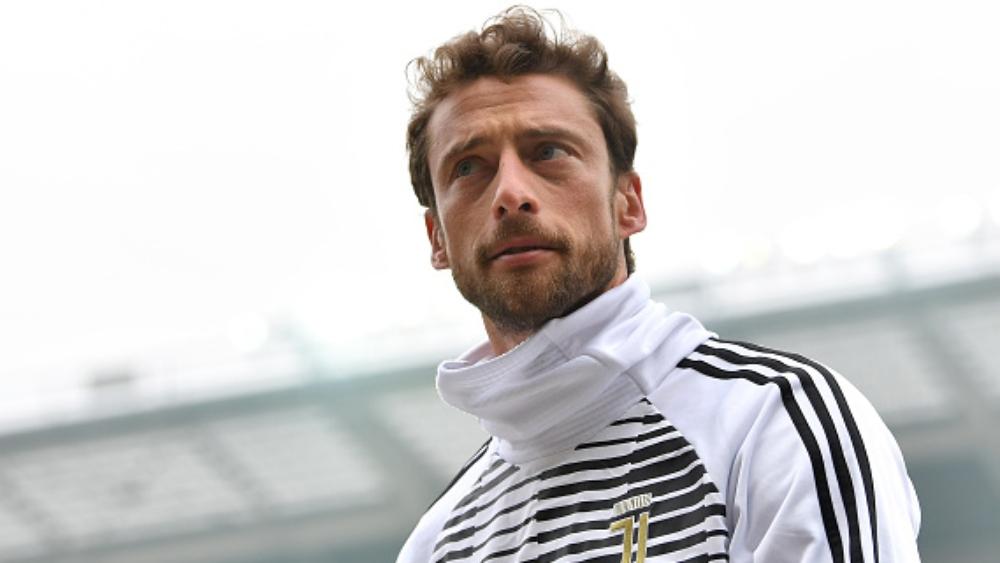 عصابة تقتحم منزل ماركيزيو وتهدد حياته هو وزوجته