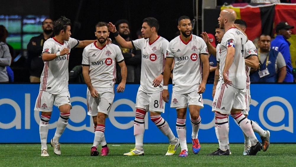 تورنتو يتأهل لملاقاة سياتل في نهائي الدوري الأمريكي