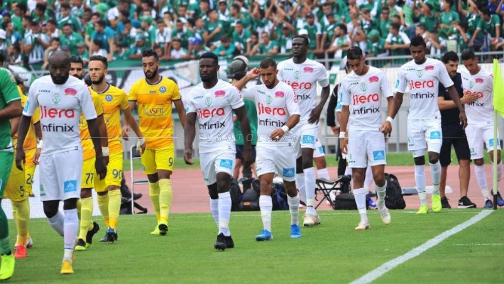 إنقطاع البث في مباراة الرجاء والزمامرة..يضع "التلفزيون العمومي" في موقف محرج جديد!