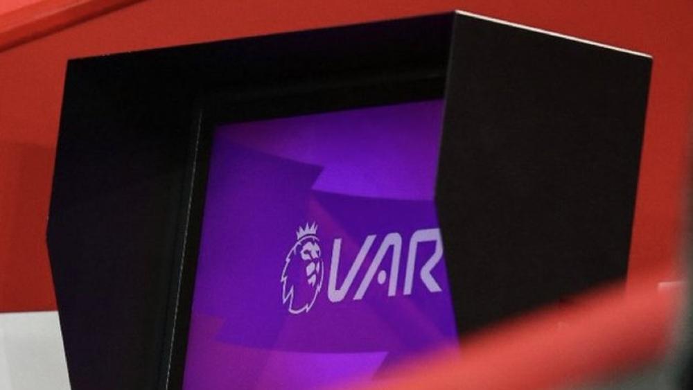 البريميرليج يُصر على عدم استخدام شاشة الـVAR في الملاعب