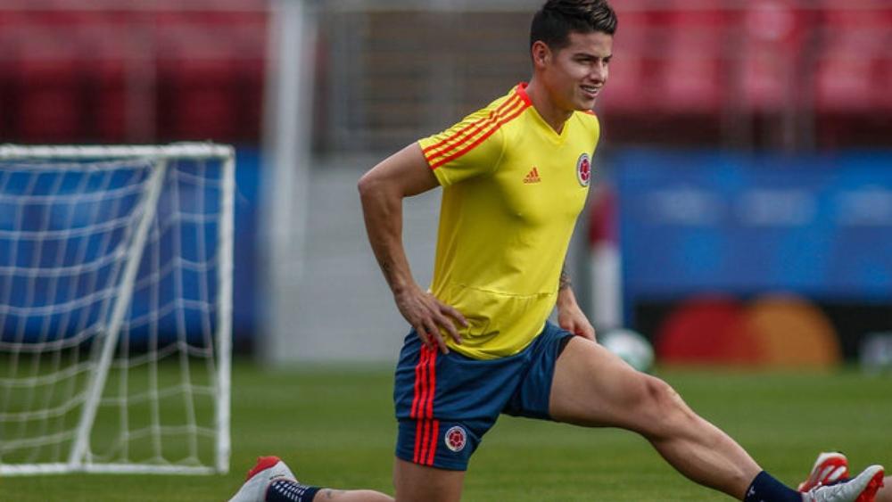 خاميس رودريجيز يتعرض لإصابة في الركبة .. وتخوف من الرباط الصليبي