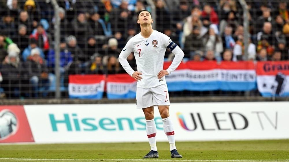 تأجيل دخول رونالدو نادي المئة هدف دولي