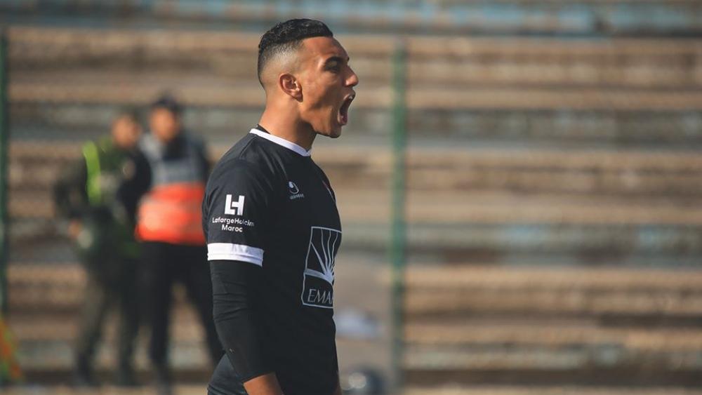 رسميا: "الكاف" تقرر توقيف حارس الفتح الرياضي المهدي بنعبيد لمدة ثلاثة أشهر!