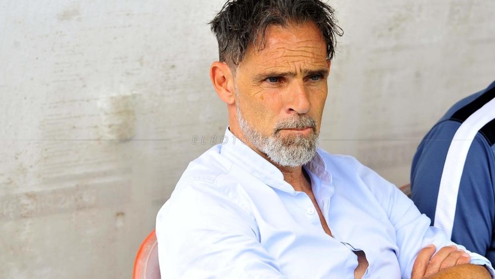 سيموني: "أيت منا اشترط عليَّ الفوز في الـ10 مباريات الأولى من الدوري"