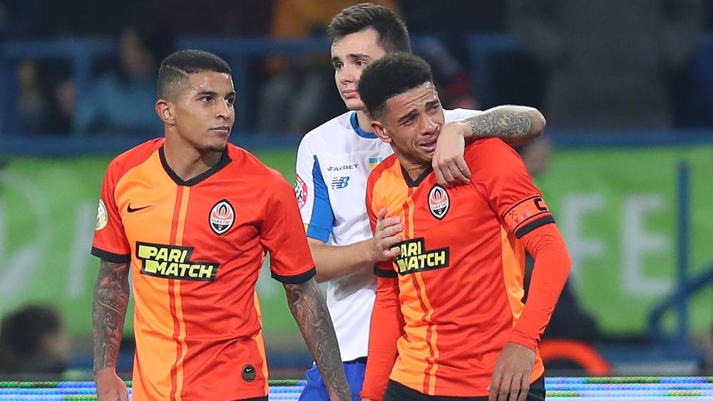 بعد رده على الهتافات العنصرية.. الاتحاد الأوكراني يوقف تايسون مباراة واحدة ويعاقب دينامو كييف!