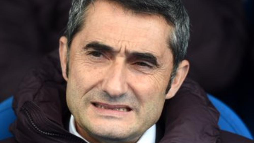 فالفيردي يتحجج بالملعب والرياح لتبرير أداء برشلونة ضد ليغانيس