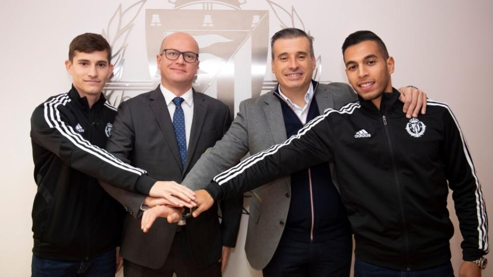 رسميا: المغربي أنور التهامي يمدد عقده مع بلد الوليد