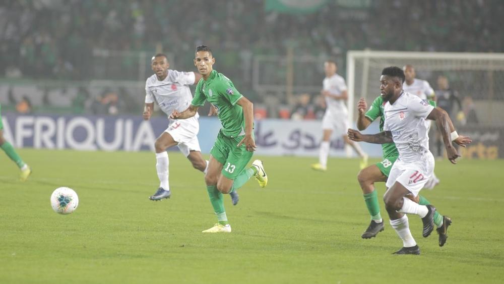 المصري محمود البنا: "ديربي كزابلانكا مغاير تماما عن باقي الديربيات و لم أر ما ماقمت به الجماهير إلا بعد إعادة المباراة"