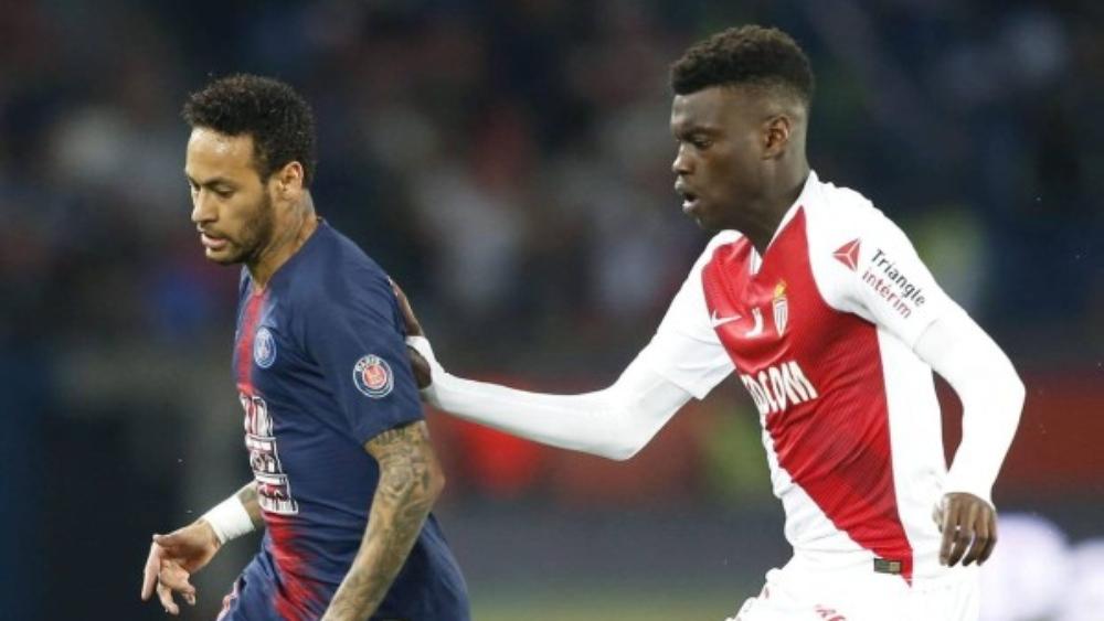 تأجيل قمة موناكو وسان جيرمان في الدوري الفرنسي