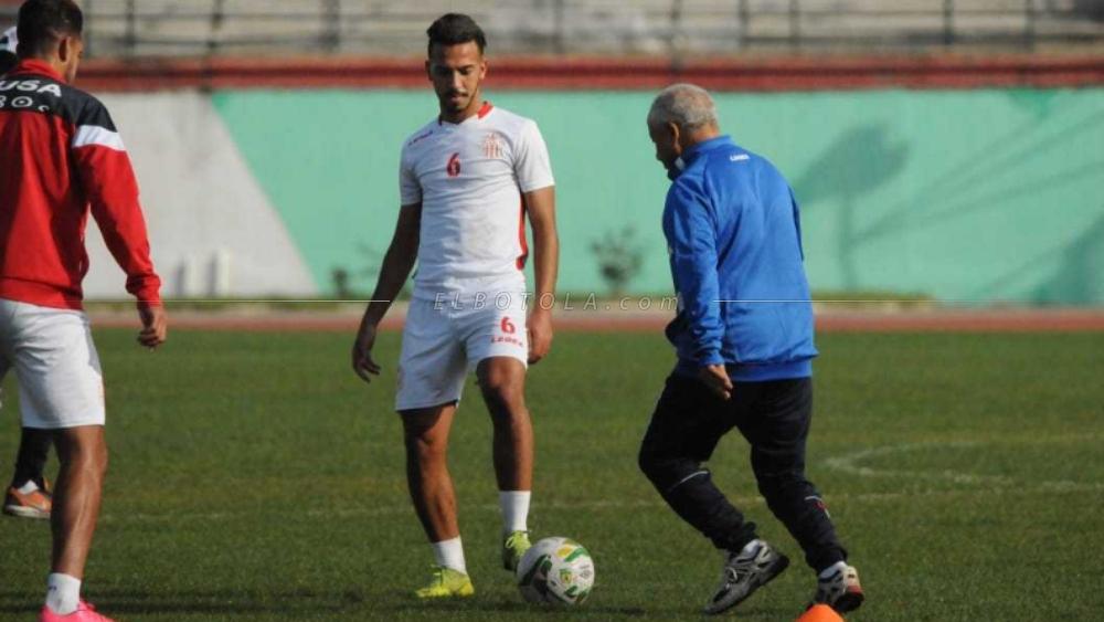 كأس الكونفدرالية: غيابات حسنية أكادير في مباراة بارادو الجزائري