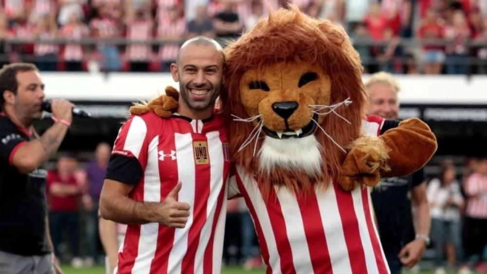 ماسكيرانو يعود إلى الأرجنتين.. ويؤكد: "هذا تحدٍ جديد في مسيرتي"