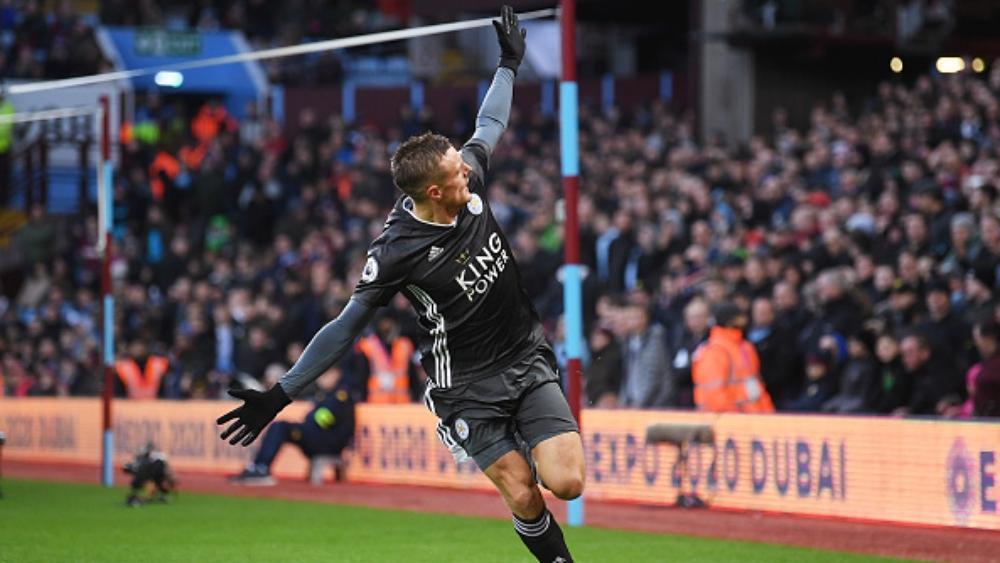 ليستر سيتي يسقط أستون فيلا ويستمر في ملاحقة ليفربول