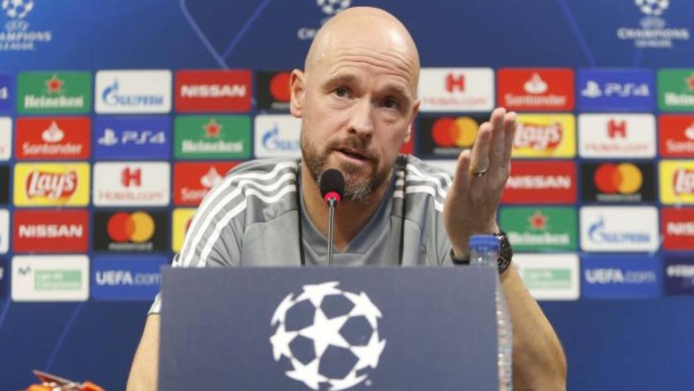 مدرب أياكس يعلن غياب أحد نجومه أمام فالنسيا