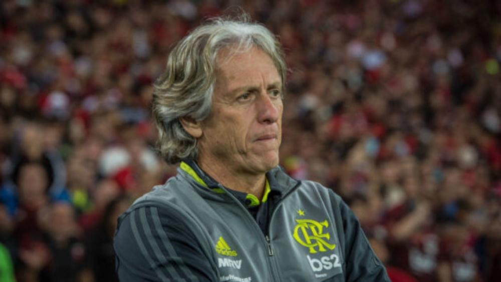 جيسوس يتبرع بحقوق نشر "سيرته الذاتية" لمرضى السرطان