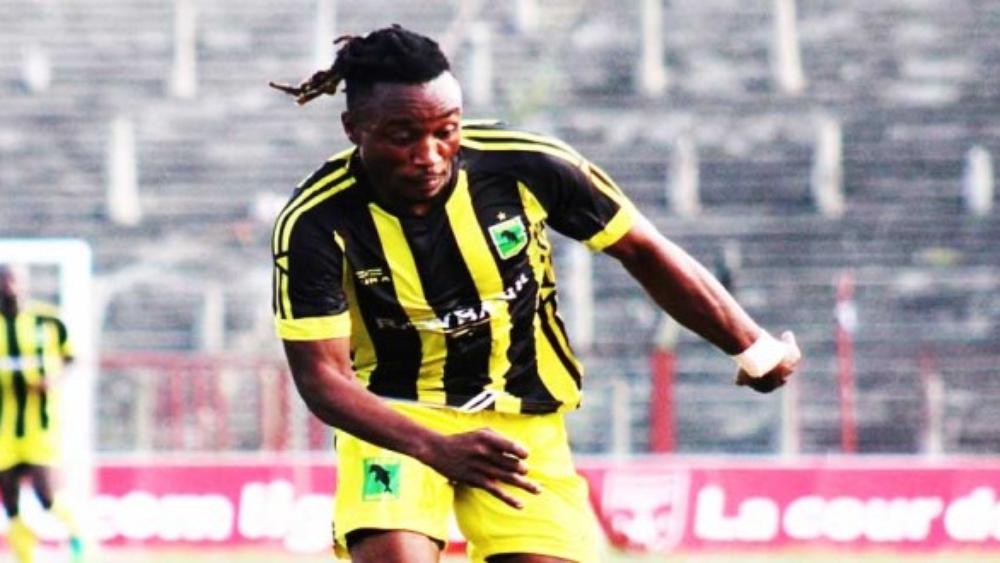 خاص/ مهاجم فيتا كلوب السابق "كازادي كاسونغو" ثاني تعاقدات الوداد في الميركاتو الشتوي