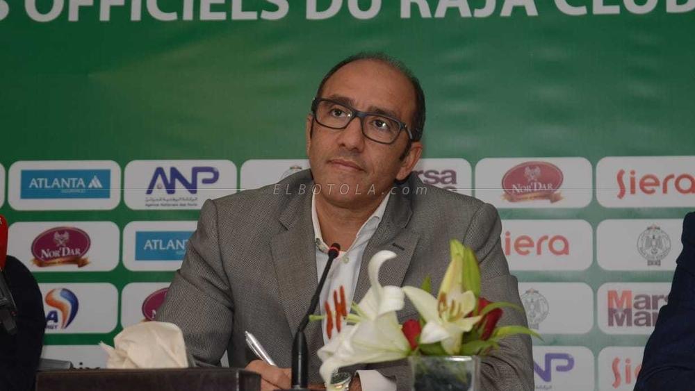 غياب الزيات عن حضور مباراة شبيبة القبائل بعد سفره إلى أمريكا اللاتينية لقضاء "عطلة" رأس السنة الميلادية