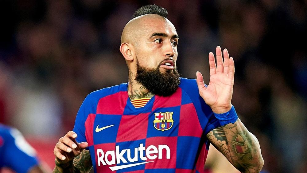 فيدال عن شكواه ضد برشلونة: "من غير العدل عدم حصولي على مستحقاتي"