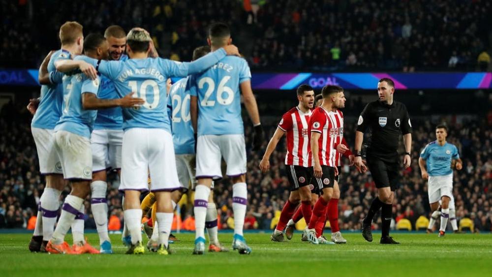 مانشستر سيتي يلملم جراحه ويتغلب على شيفيلد بهدفين