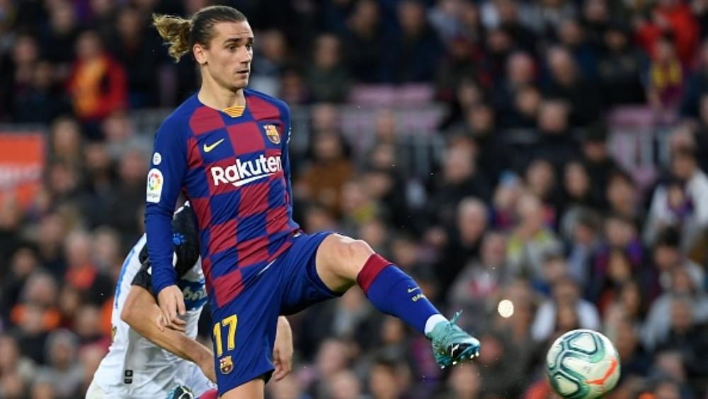 جريزمان يشتكي من موعد تدريبات برشلونة