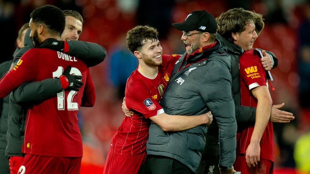 كلوب: "الفريق بأكمله قدم عرضا رائعا سواء الكبار أو الشباب"