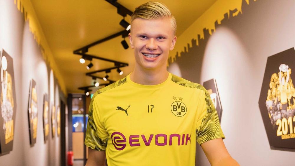 هالاند يضع "بندا" في عقده "يفرض" على بوروسيا دورتموند ببيعه في 2022!