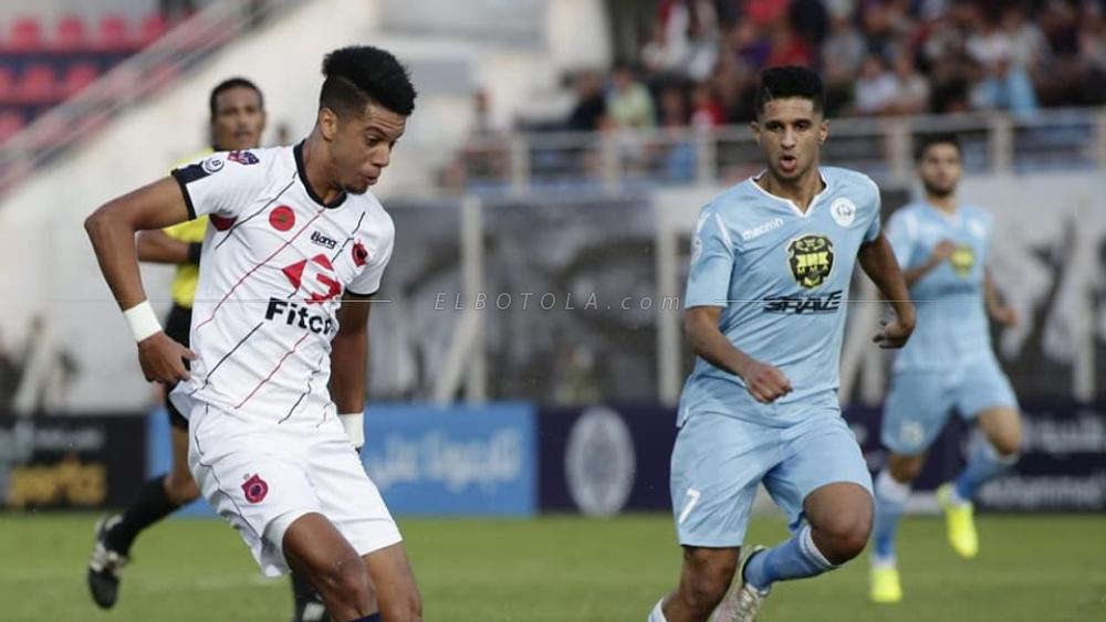 الإتحاد العربي يعين حكما جزائريا لقيادة مباراة أولمبيك آسفي و اتحاد جدة السعودي
