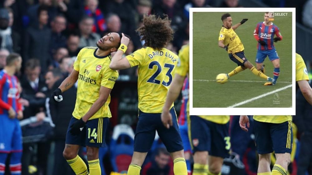 أوباميونج يسجل ضد كريستال بالاس ويطرد بعد تدخل "عنيف"