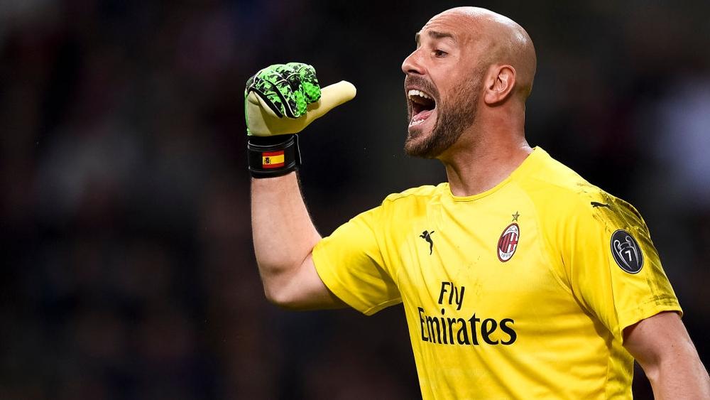 بيبي رينا يقترب من العودة إلى الدوري الإنجليزي الممتاز