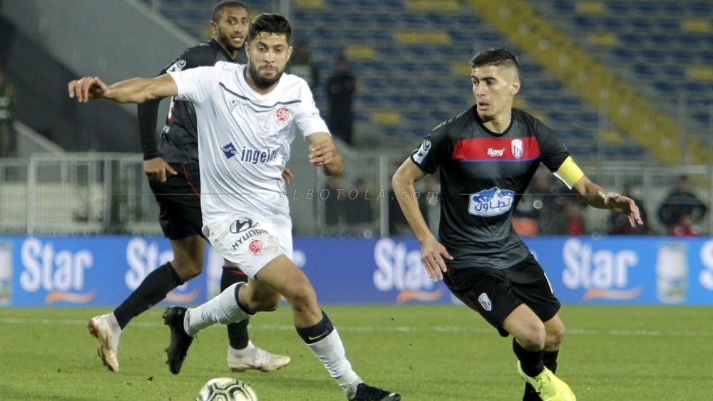 خاص/ إدارة الرجاء تدخل في مفاوضات "جادة" مع نظيرتها بالمغرب التطواني للتعاقد مع اللاعب المكعازي