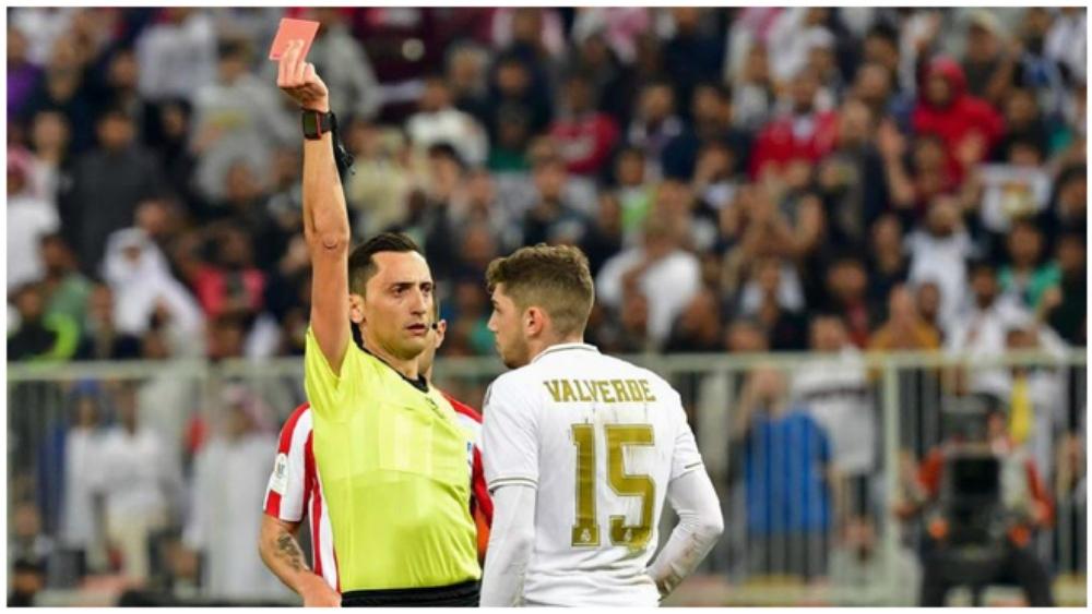 إيقاف فالفيردي مباراة واحدة بعد الطرد الشهير في السوبر الإسباني