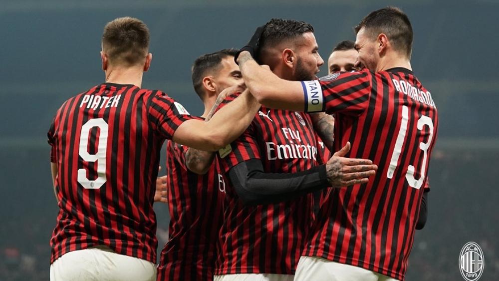 ميلان وفيورنتينا يبلغان ربع نهائي كأس إيطاليا