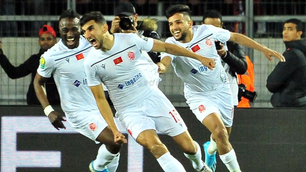 ديسابر يستدعي 20 لاعبا للمشاركة في مباراة الوداد و سان داونز الجنوب أفريقي