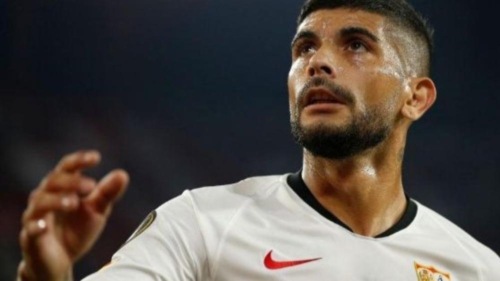 بانيغا يشكر نادي إشبيلية بعد انتقاله إلى الشباب السعودي