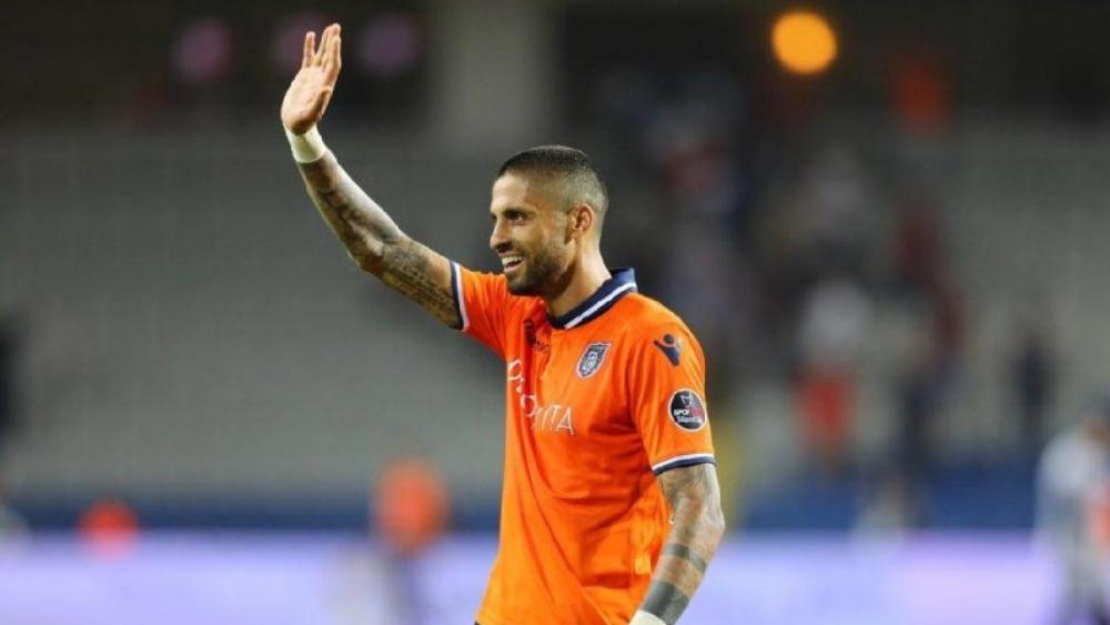 إسطنبول باشاك شهير وطرابزون سبور يدخلان في مفاوضات مع دا كوستا