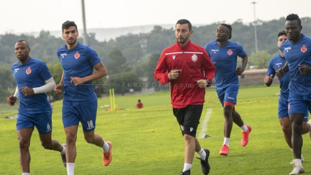 الوداد تواصل إستعداداتها في قلب بريتوريا قبل مباراة سان داونز