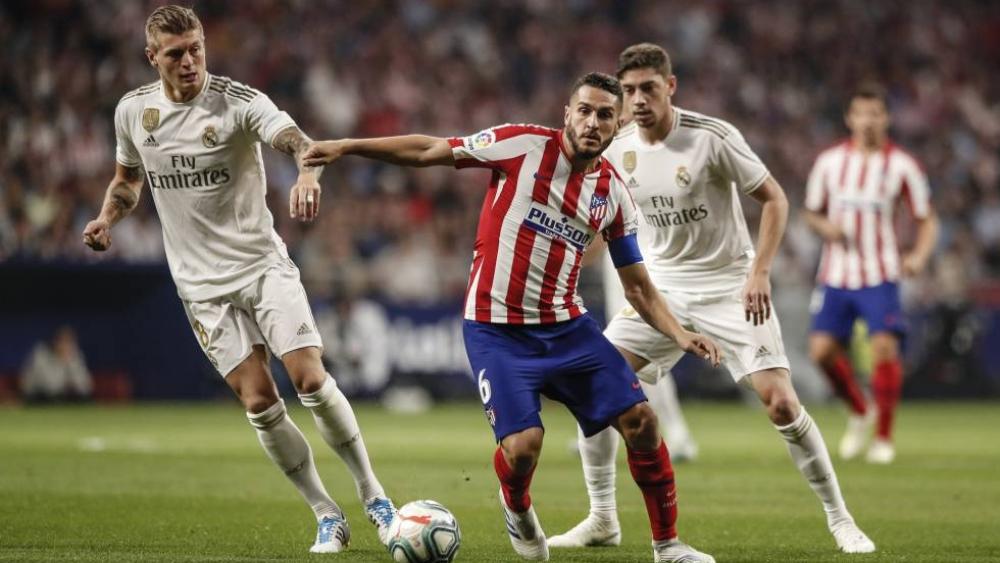 "ديربي مدريد" يخطف الأنظار في الليجا.. وبرشلونة يستقبل ليفانتي على ملعبه