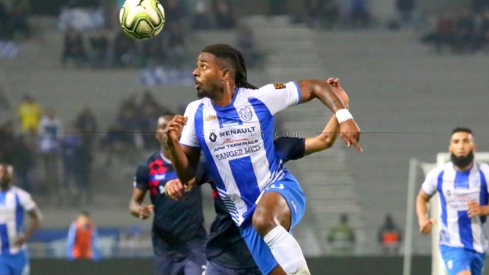 إتحاد طنجة يكتفي بالتعادل السلبي "بدون أهداف" مع ضيفه سريع وادي زم