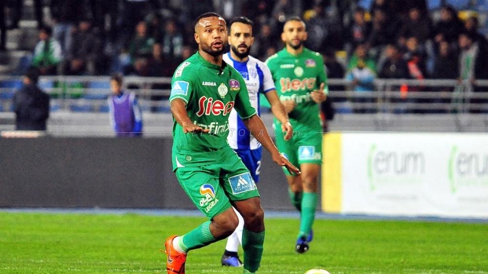 السلامي "يبعد" العرجون عن مباراة فيتا كلوب خوفا من حصوله على "الإنذار الثالث"