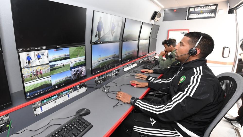 معدات "الفار" الخاصة بمباراة الرجاء الرياضي ومولودية الجزائر تحط الرحال غدا بالدار البيضاء