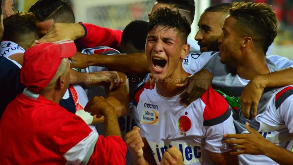 استفتاء "مرصد المحترفين"| أشرف داري يفوز بجائزة أفضل لاعب واعد