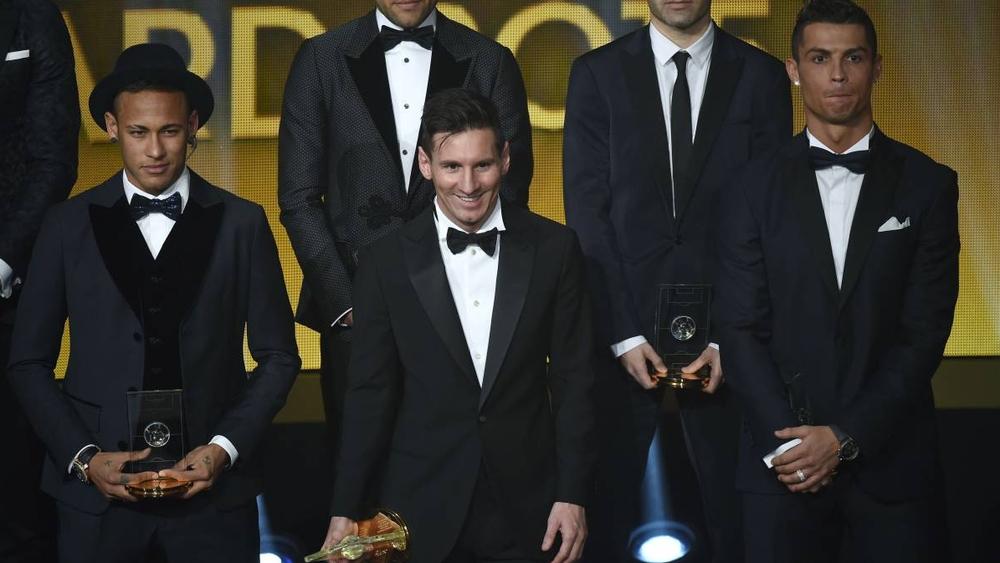 ميسي يتفوق على رونالدو ويتصدر قائمة أغنى لاعبي العالم