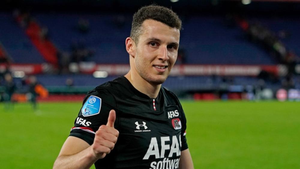 ويستهام يونايتد يُنافس أندية عديدة على خدمات أسامة إدريسي